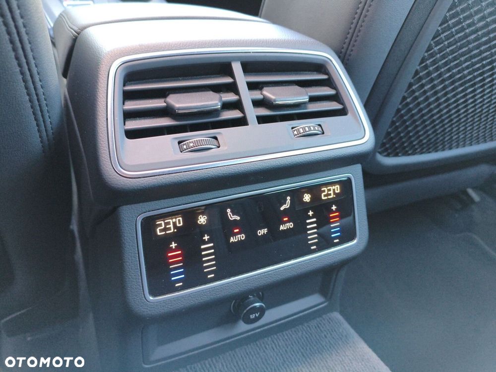 Audi A6 Avant - 25