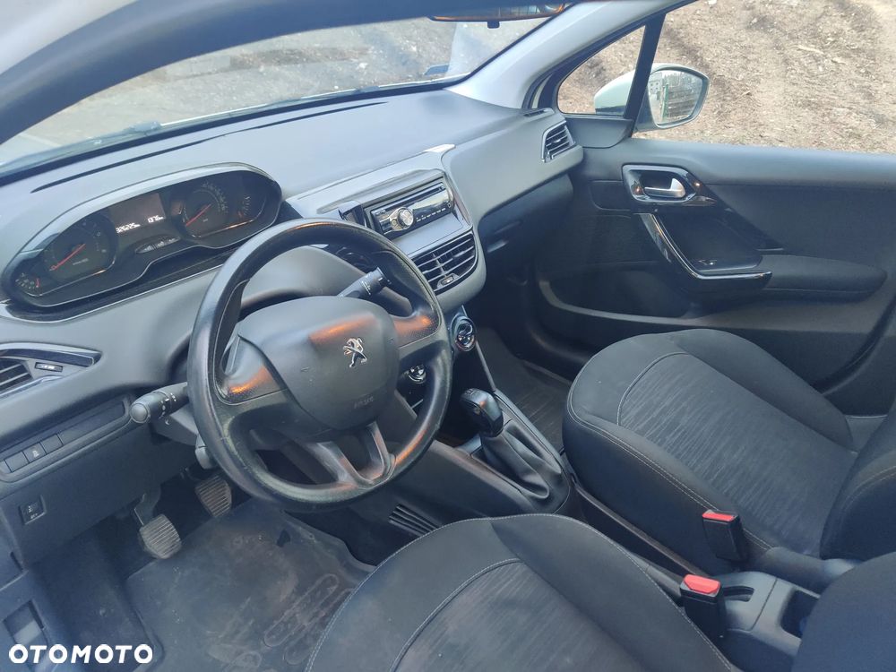 Peugeot 208 1.4 HDi Active - 11