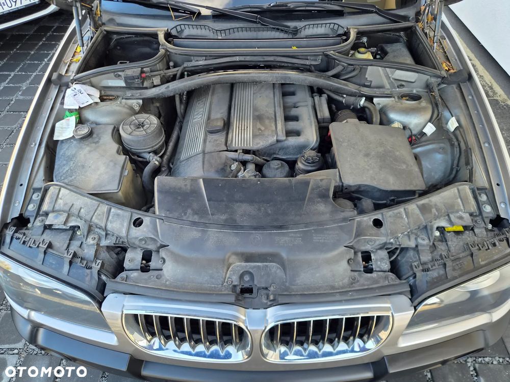 BMW X3 2.5i - 36