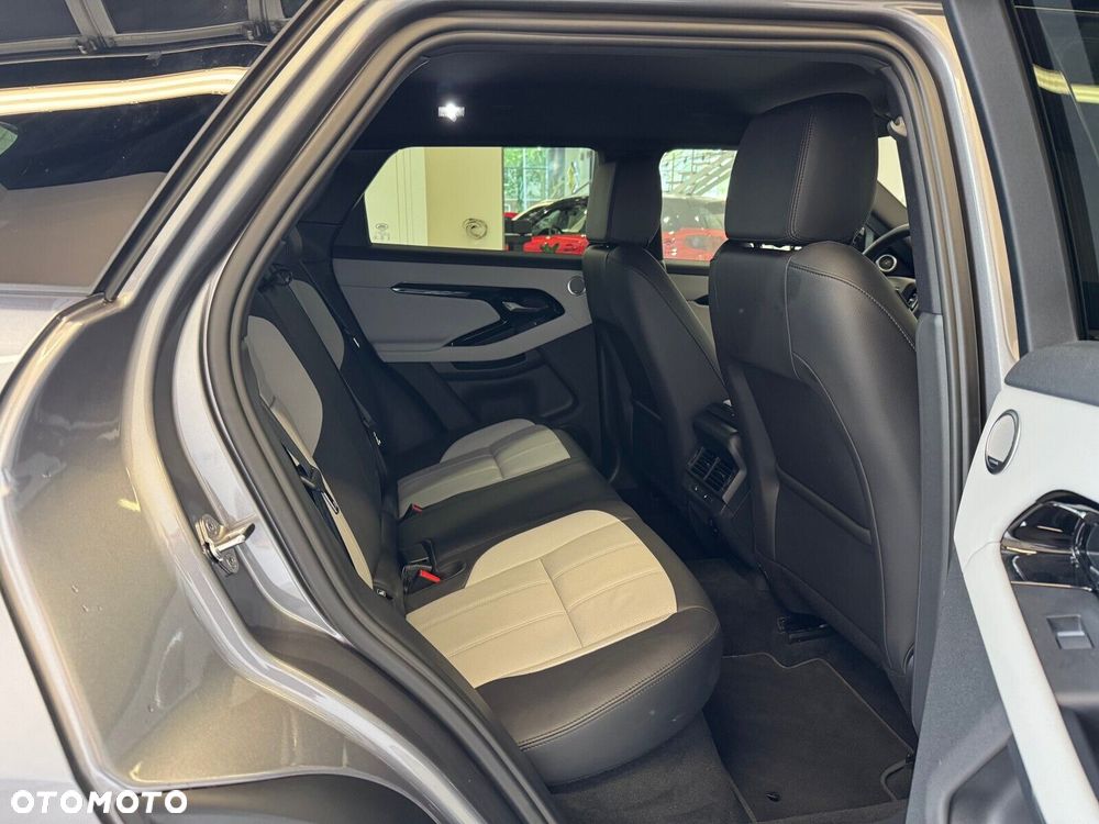 Land Rover Range Rover Evoque - 11