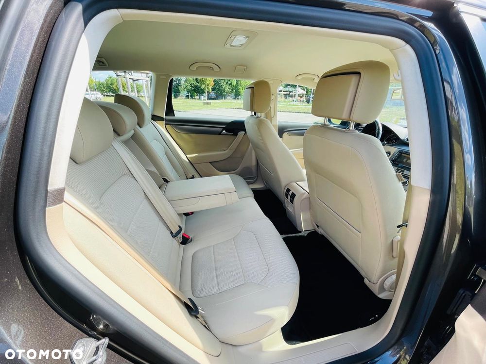 Volkswagen Passat 2.0 Blue TDI DSG SCR Highline - 13