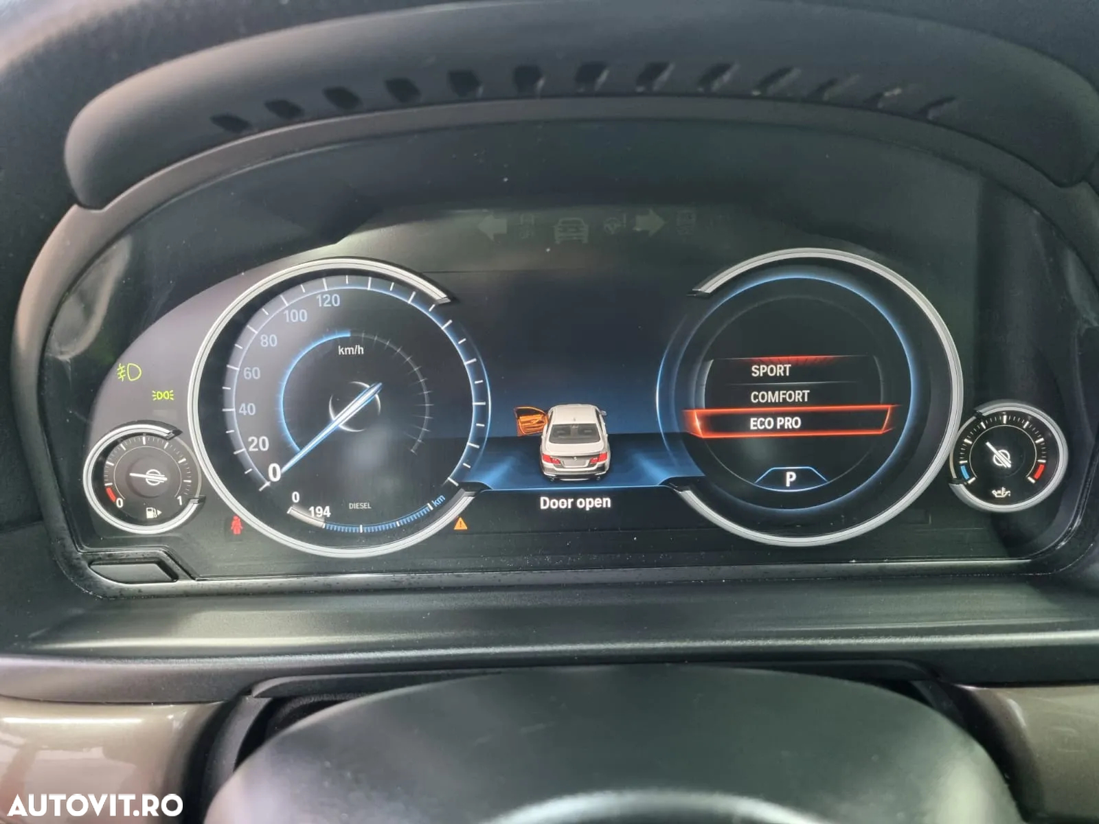 BMW Seria 5 520d xDrive - 11
