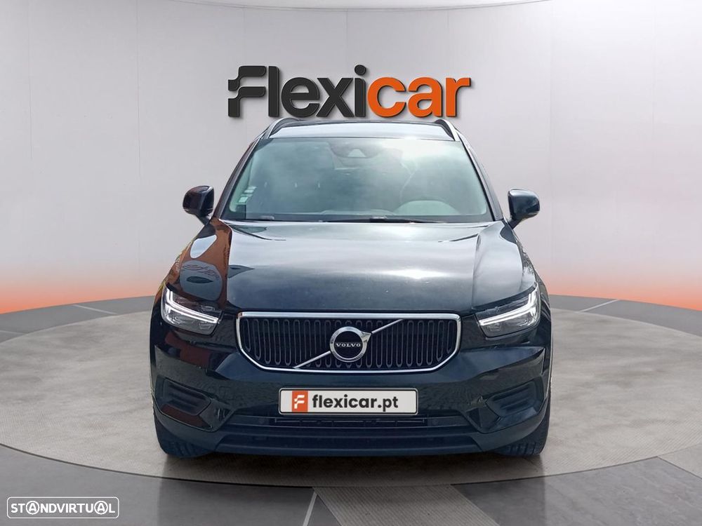 Volvo XC 40 1.5 T2 Momentum Core - 2