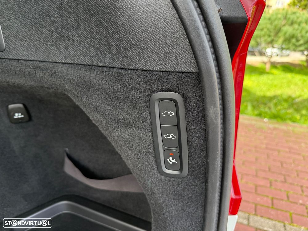 Volvo XC 90 2.0 D5 Inscription AWD - 52