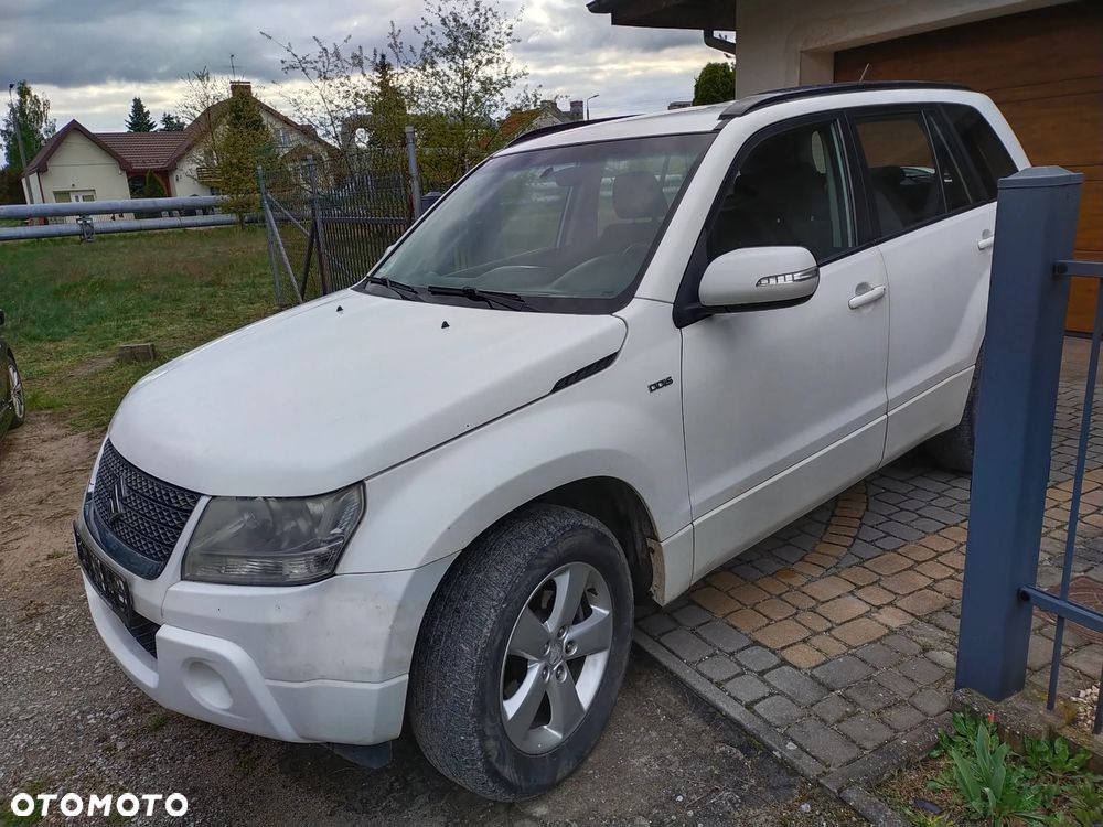 Suzuki Grand Vitara 1.9 DDiS De Luxe - 4