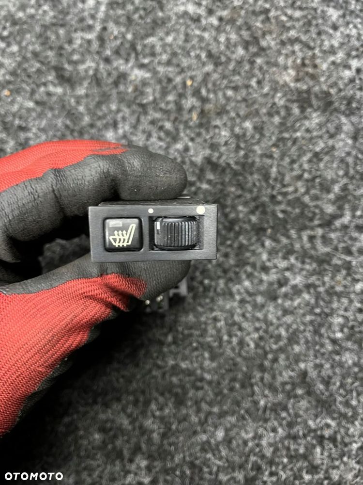 przełączniki grzania foteli bmw seria 7 e38 8352259 - 12