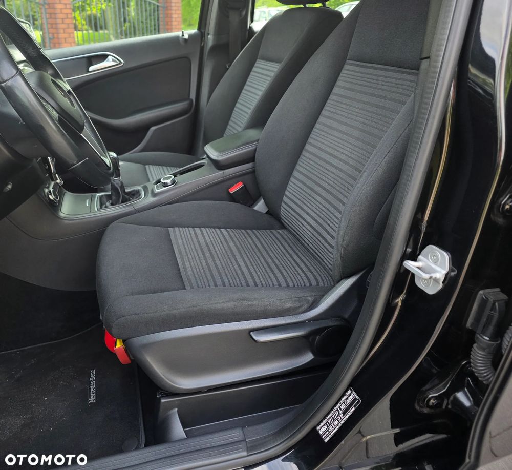 Mercedes-Benz Klasa B 180 CDI BlueEFFICIENCY Edition Style - 11