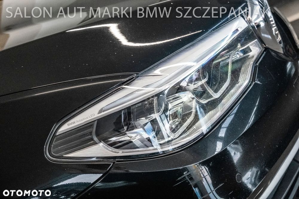 BMW Seria 5 520d xDrive - 4