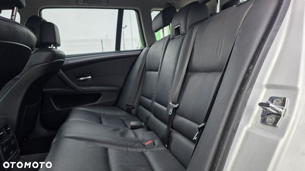 BMW Seria 5 - 16