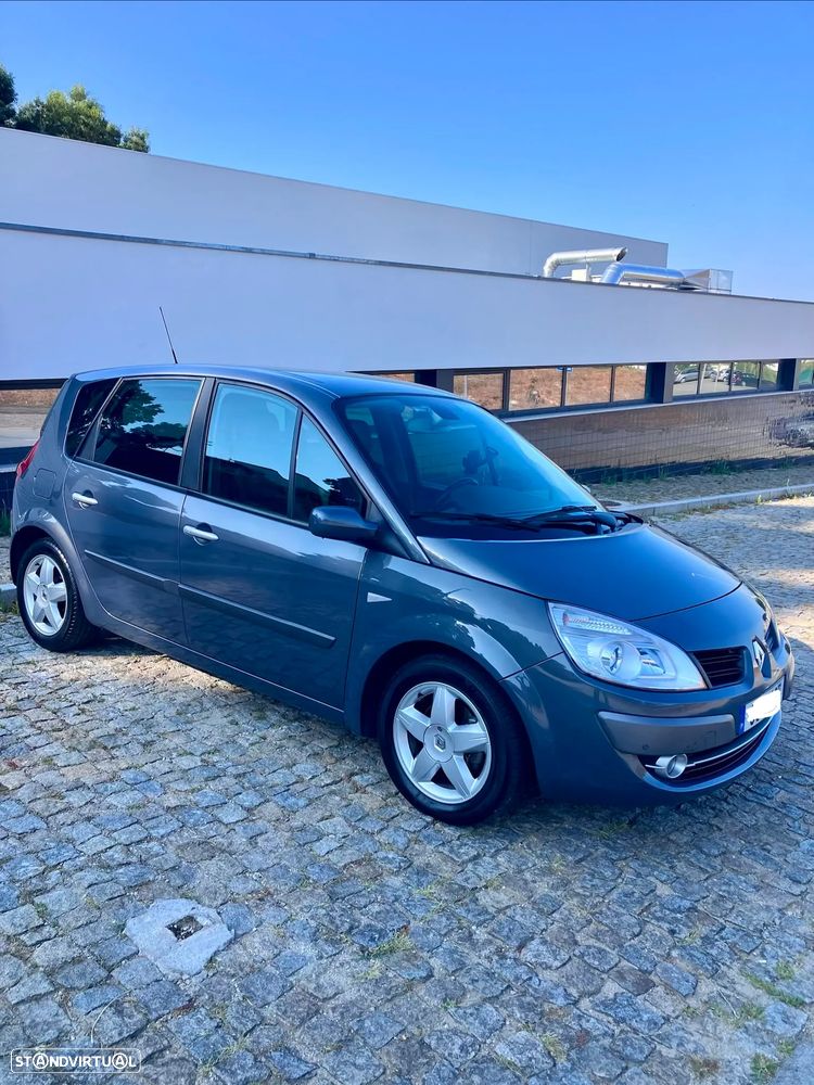 Renault Scénic 1.5 dCi Confort - 22