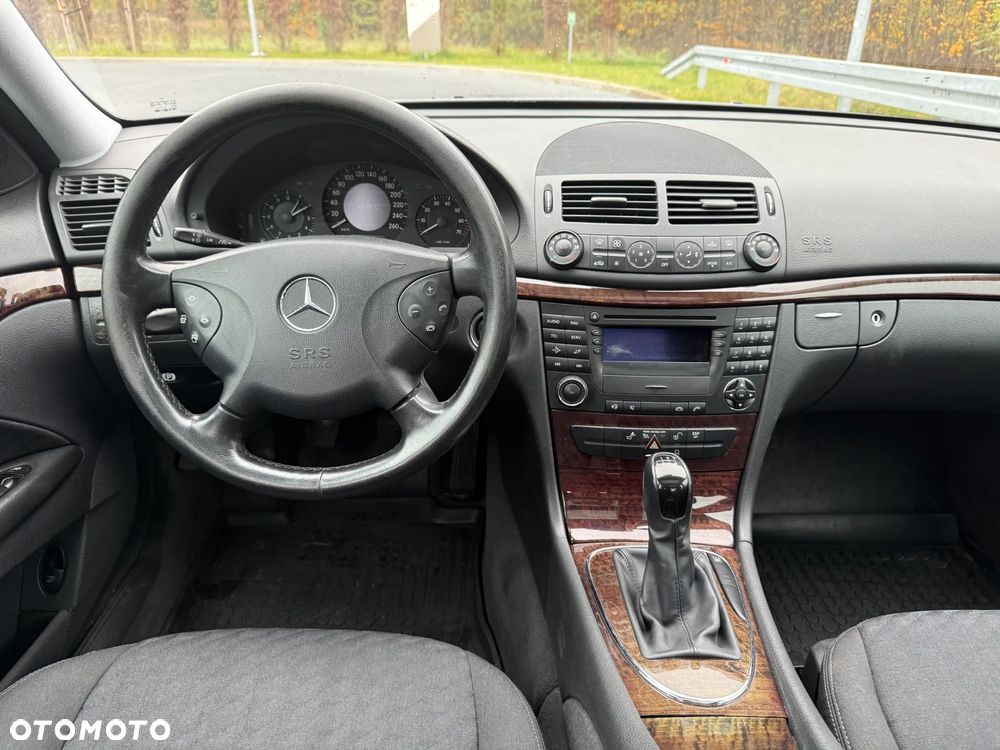 Mercedes-Benz Klasa E 200 Kompressor Elegance - 14