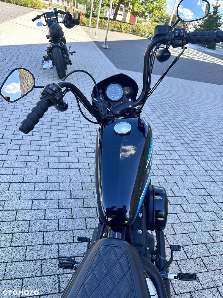 Harley-Davidson Sportster Iron 1200 - 6