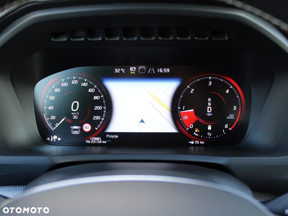 Volvo XC 90 D5 SCR AWD R-Design - 34
