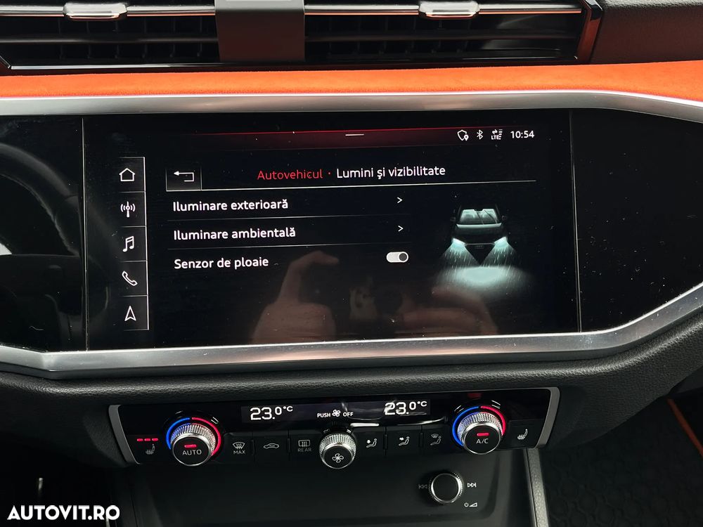 Audi Q3 2.0 40 TFSI S tronic quattro - 27