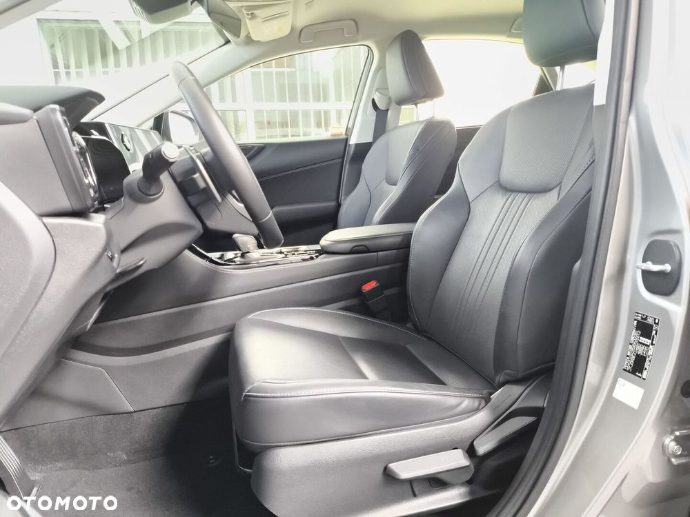 Lexus NX 350h Business AWD - 15