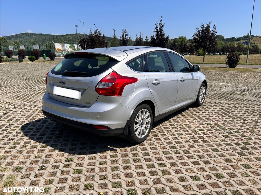 Ford Focus - 2