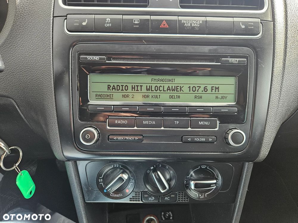 Volkswagen Polo 1.4 Sportline - 19