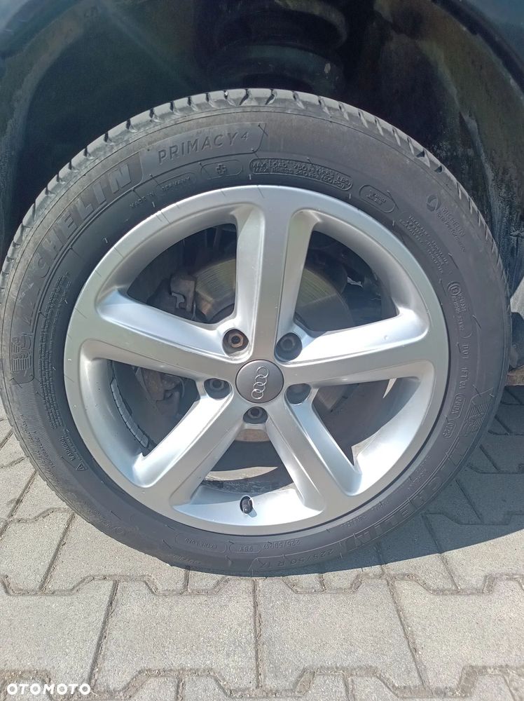 Volkswagen Sharan 1.9 TDI Highline - 4