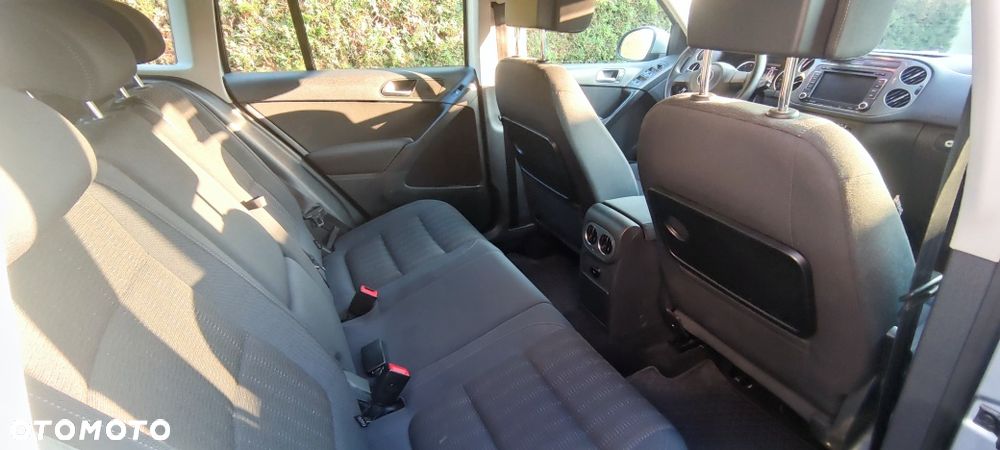 Volkswagen Tiguan - 7