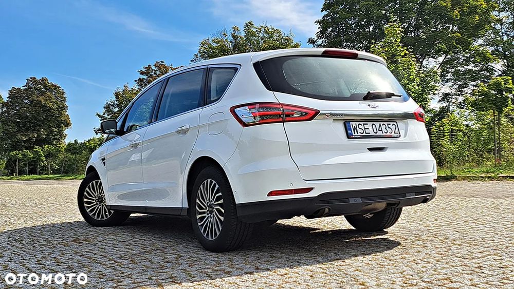 Ford S-Max 2.0 EcoBlue Titanium - 4