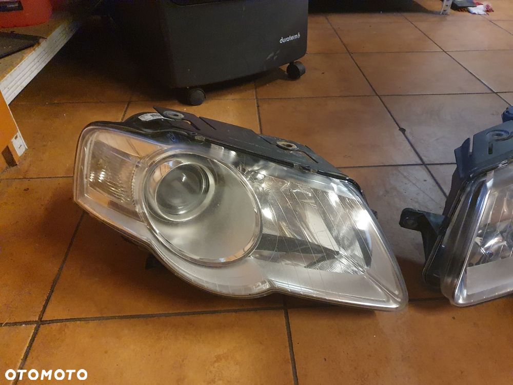 REFLEKTOR L/P VW PASSAT B6 - 2