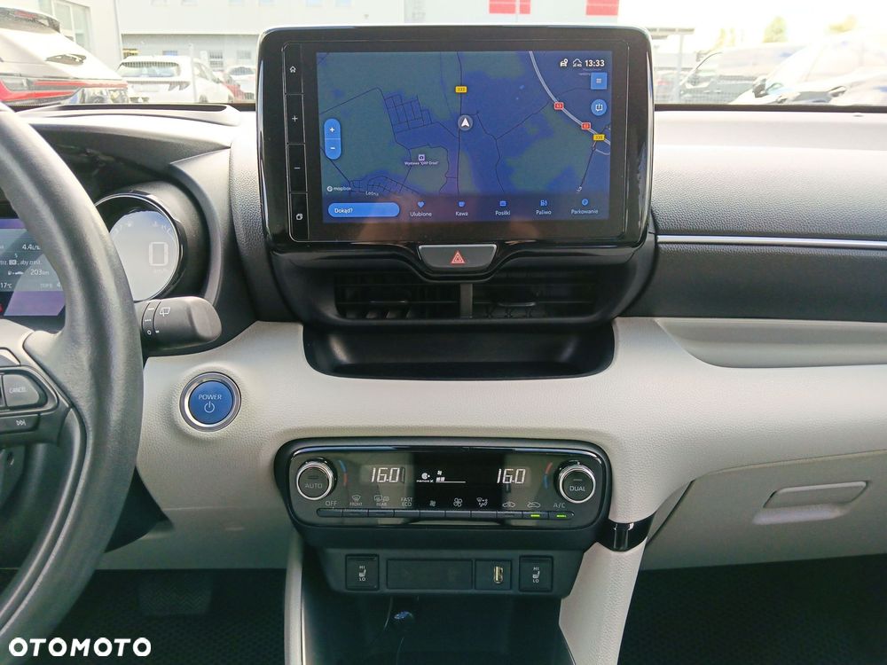 Toyota Yaris - 13