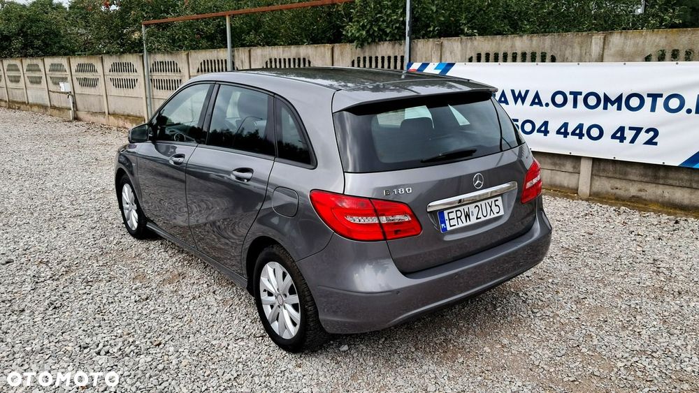 Mercedes-Benz Klasa B 180 BlueEFFICIENCY Edition - 16