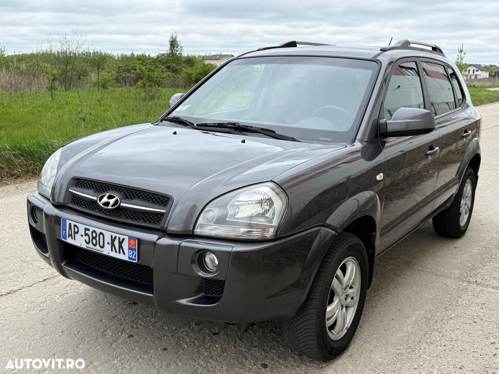 Hyundai Tucson 2.0 CRDI VGT GLS 2WD MT STYLE - 1