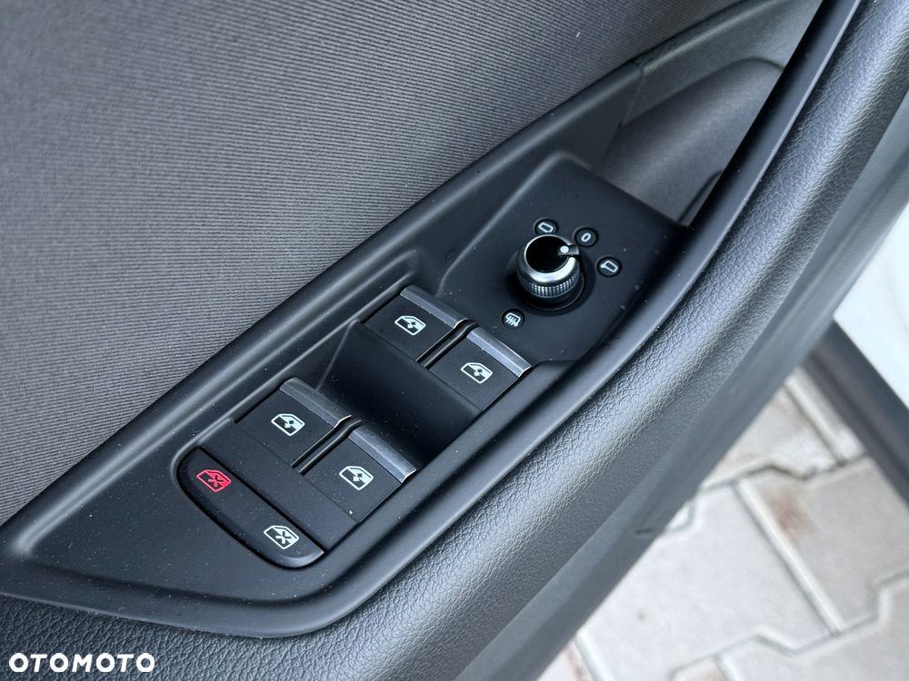 Audi A4 Allroad - 14