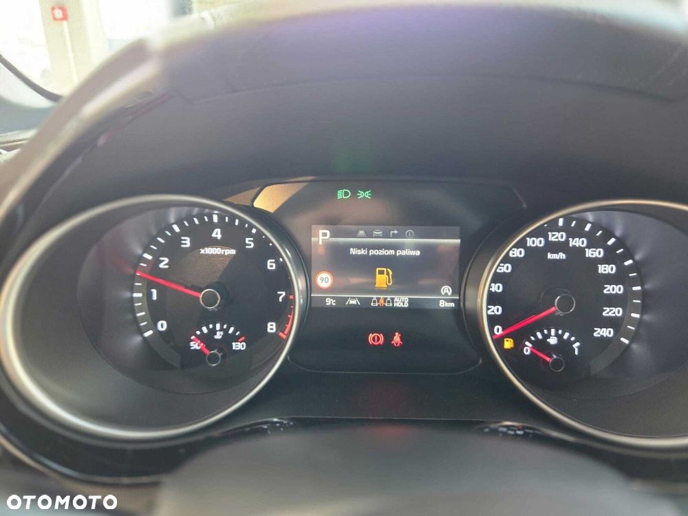 Kia XCeed - 14
