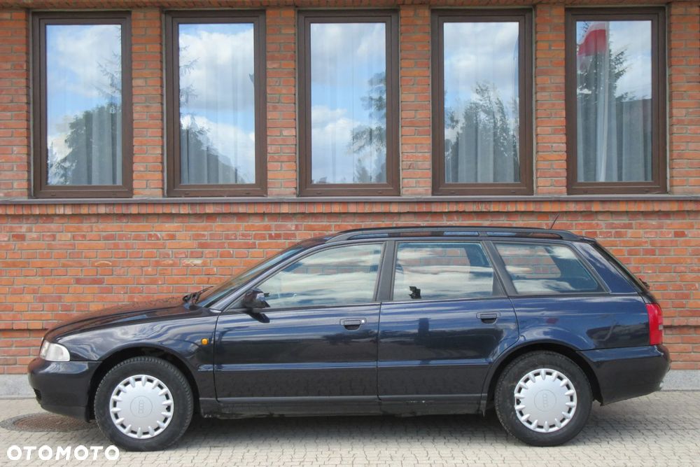 Audi A4 Avant - 2