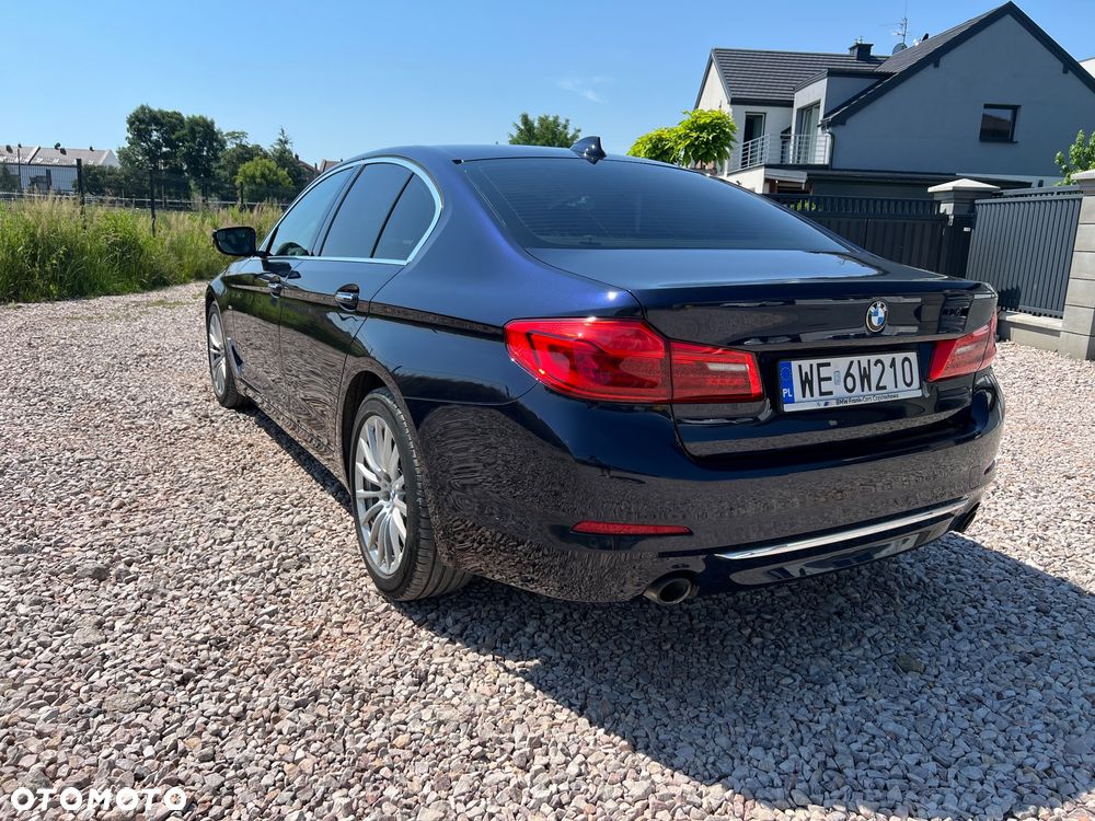 BMW Seria 5 530d Luxury Line - 7
