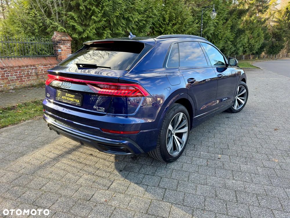 Audi Q8 - 7