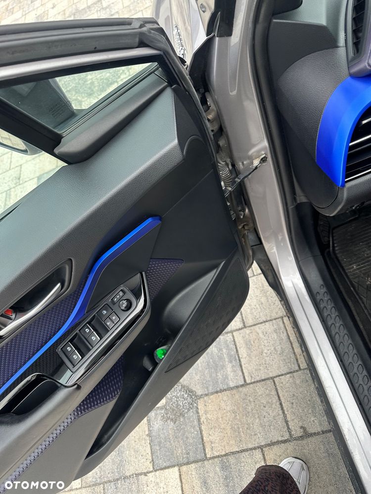Toyota C-HR 1.8 Hybrid Prestige - 11