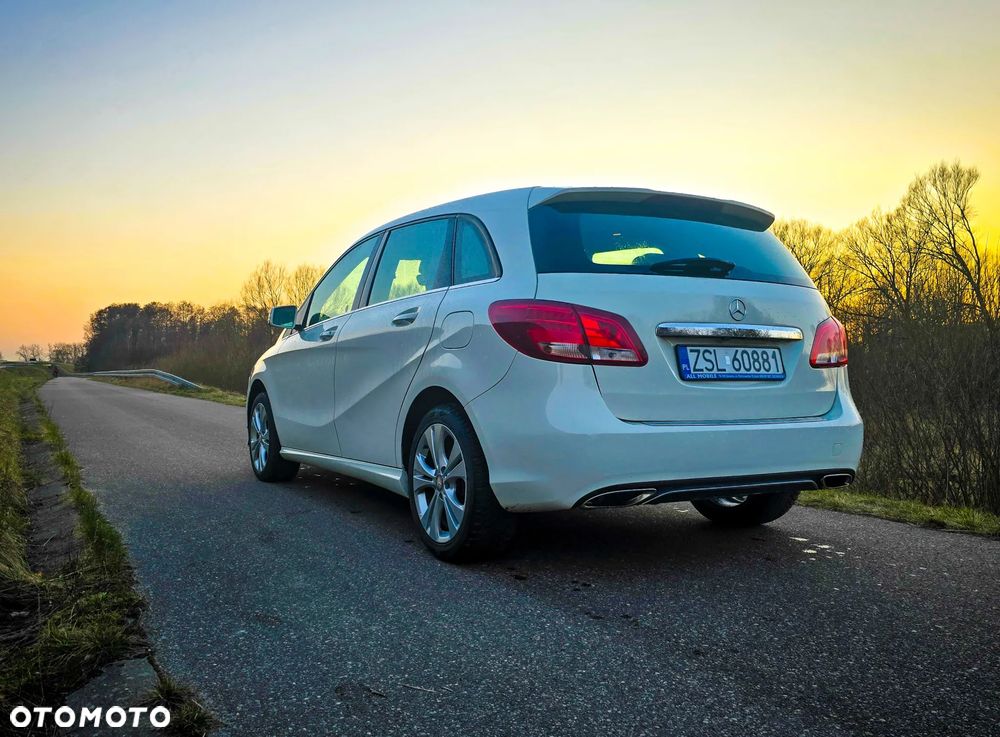 Mercedes-Benz Klasa B 250 4-Matic - 7