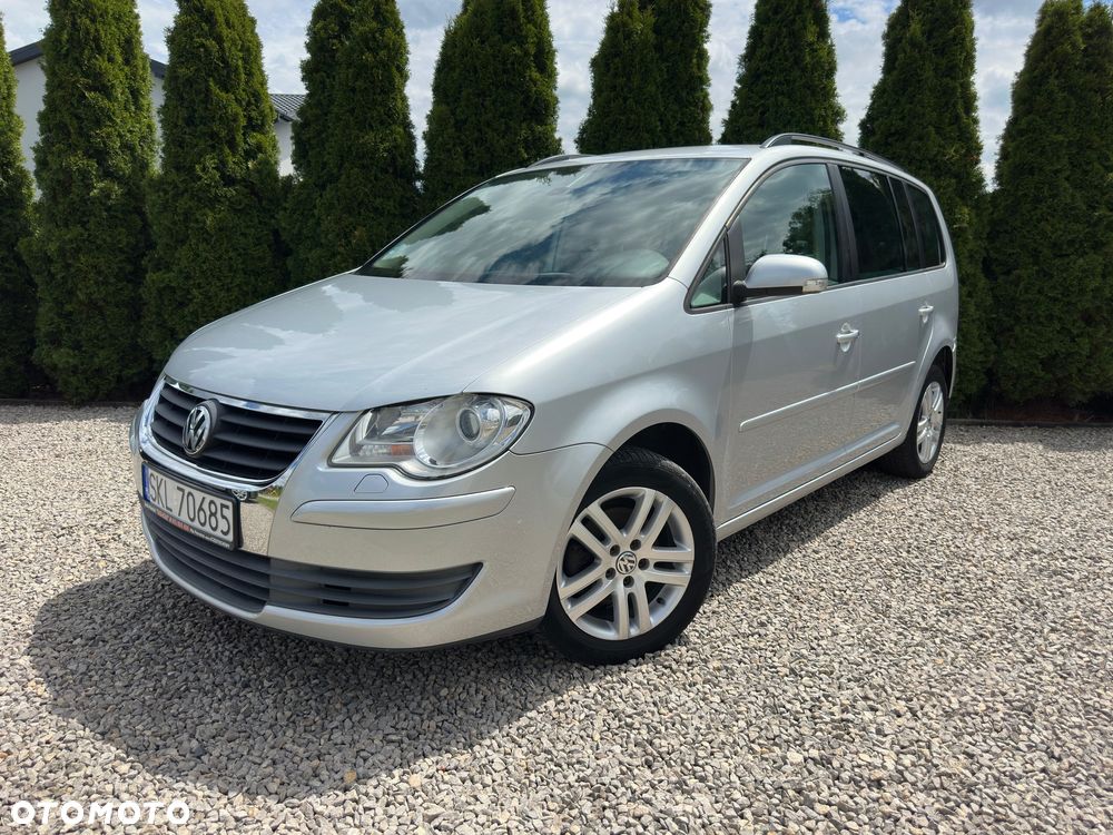 Volkswagen Touran 1.6 Trendline - 1