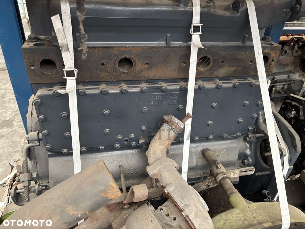 Mercedes OM 352 OM 352 5,7 L Silnik Blok Pokrywa CZĘŚCI 3520150201 3621880102 - 8