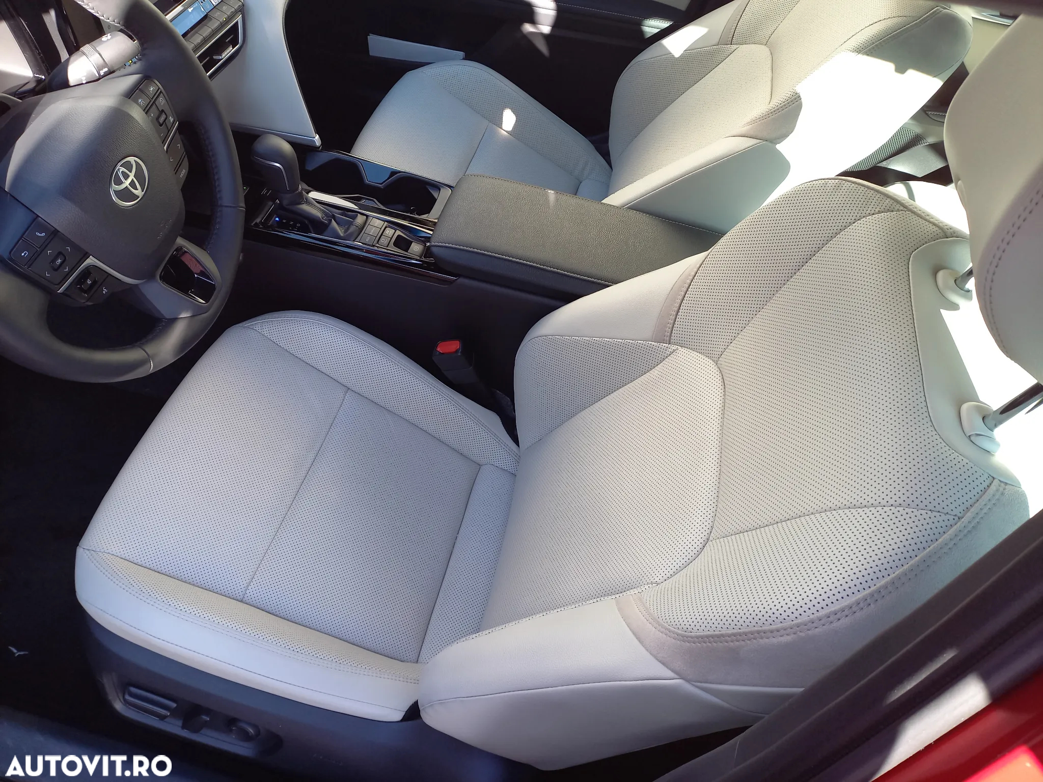 Toyota Camry 2.5 Hybrid Exclusive - 12