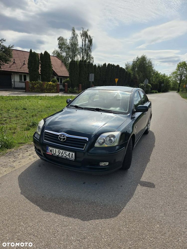 Toyota Avensis 1.8 VVT-i Terra - 2