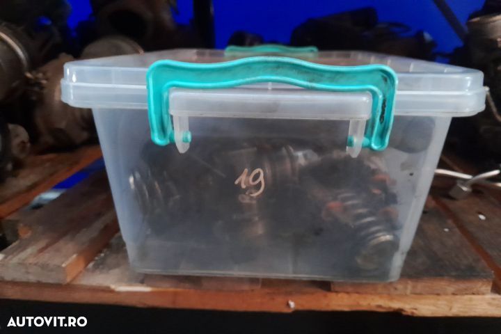 Injector motorina 9658194180 SET 9658194180 SET Citroen - 3