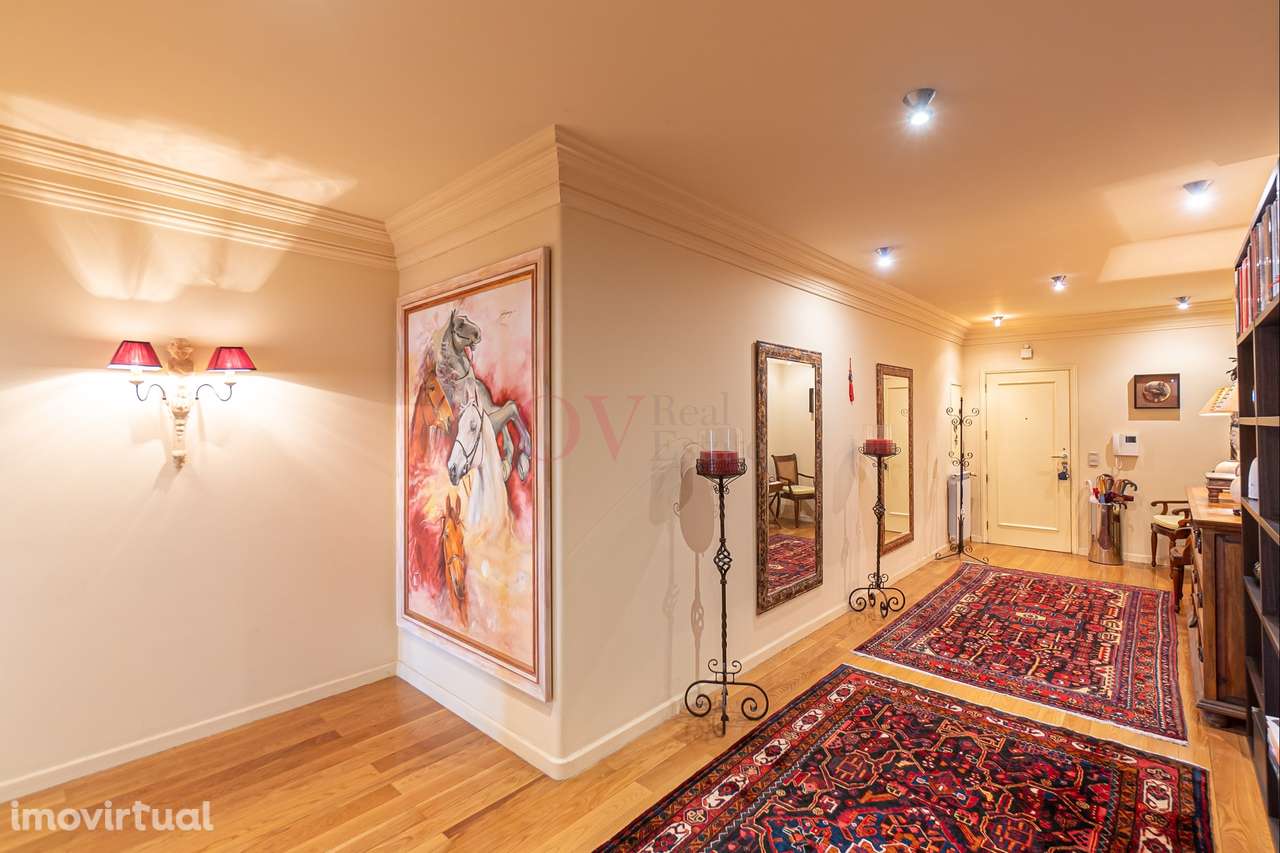 Para venda, apartamento T5 Rua Domingos Sequeira Porto, com varandas, - Grande imagem: 5/48