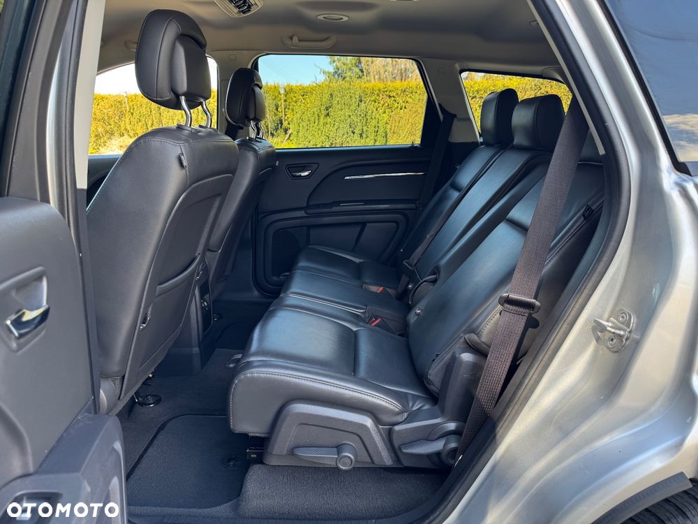 Dodge Journey 2.0 CRD SE - 24