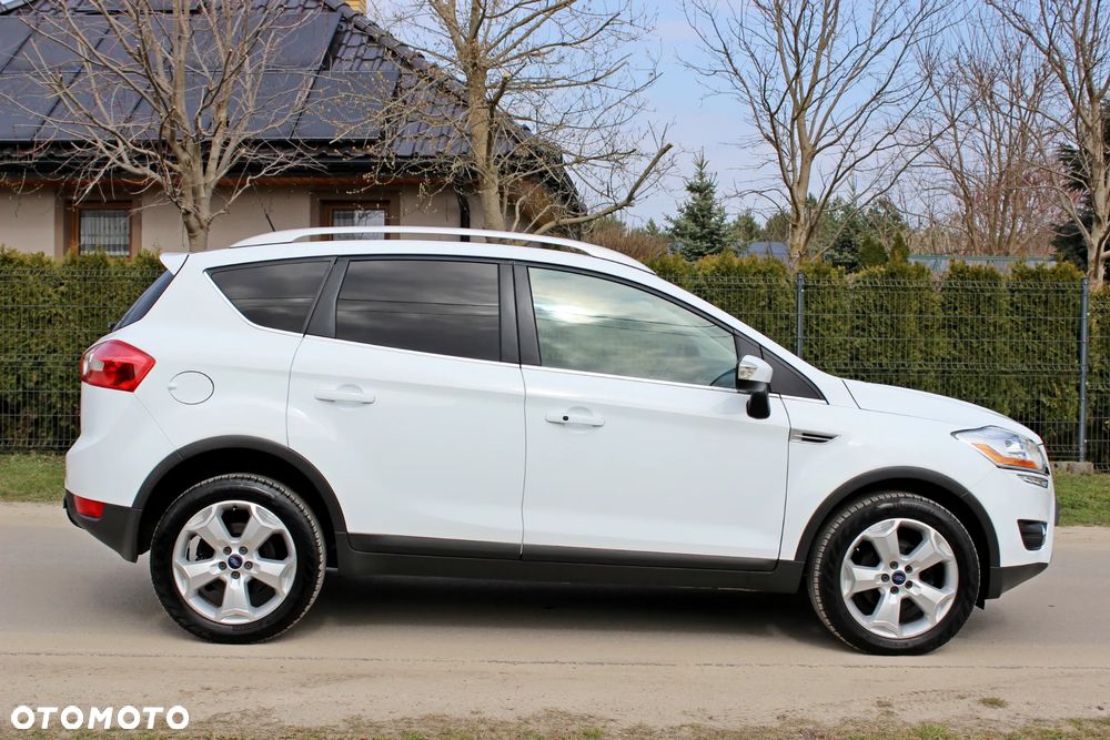 Ford Kuga 2.0 TDCi 4x4 Titanium - 9