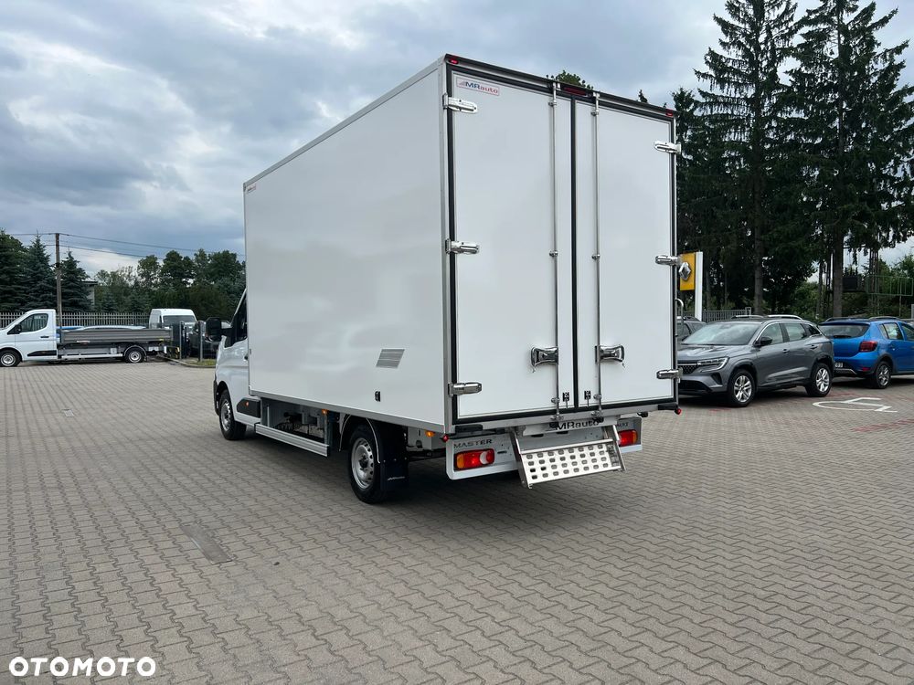 Renault Master - 3