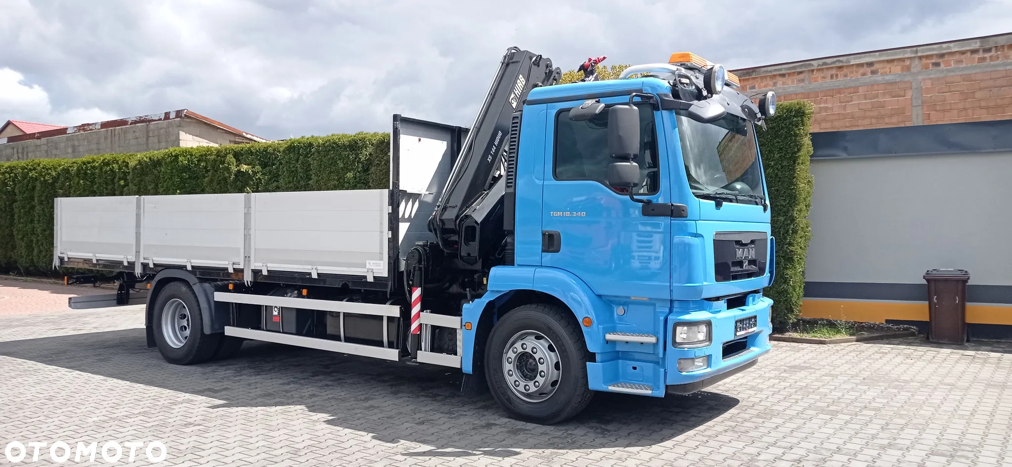 MAN TGM 18.340 4x2 HDS HIAB 144 E-5 - 7