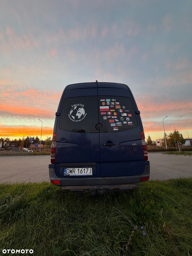 Mercedes-Benz Sprinter - 28