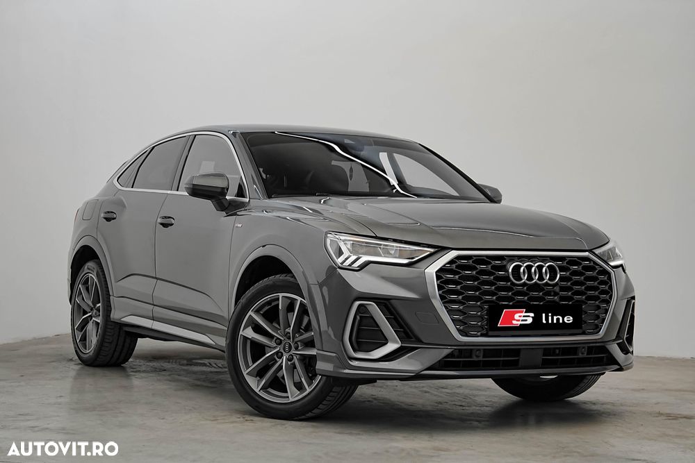 Audi Q3 45 TFSIe S tronic S line - 1