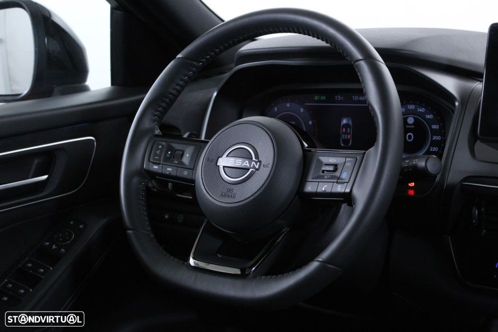 Nissan Qashqai 1.3 DIG-T Evolve Xtronic - 16