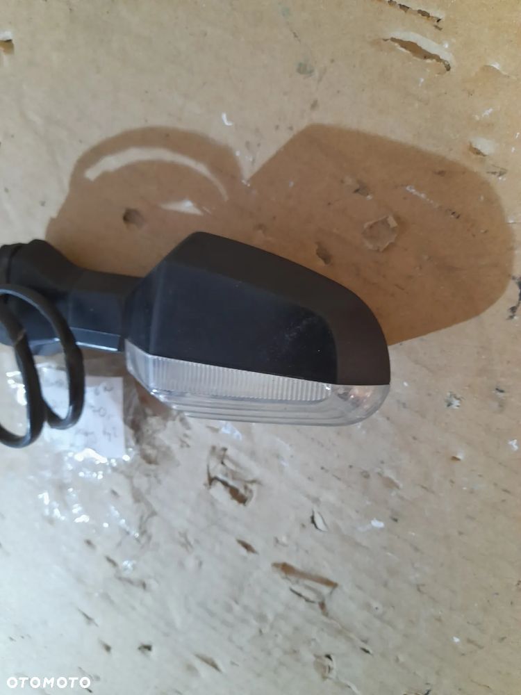 = Kierunkowskazy prawy tył kawasaki  er6n 2012 - 5