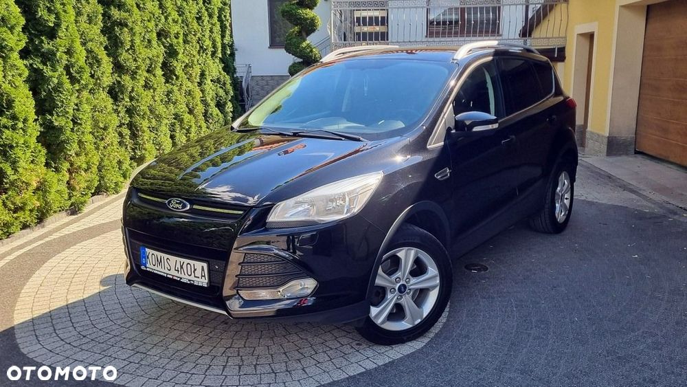 Ford Kuga - 1